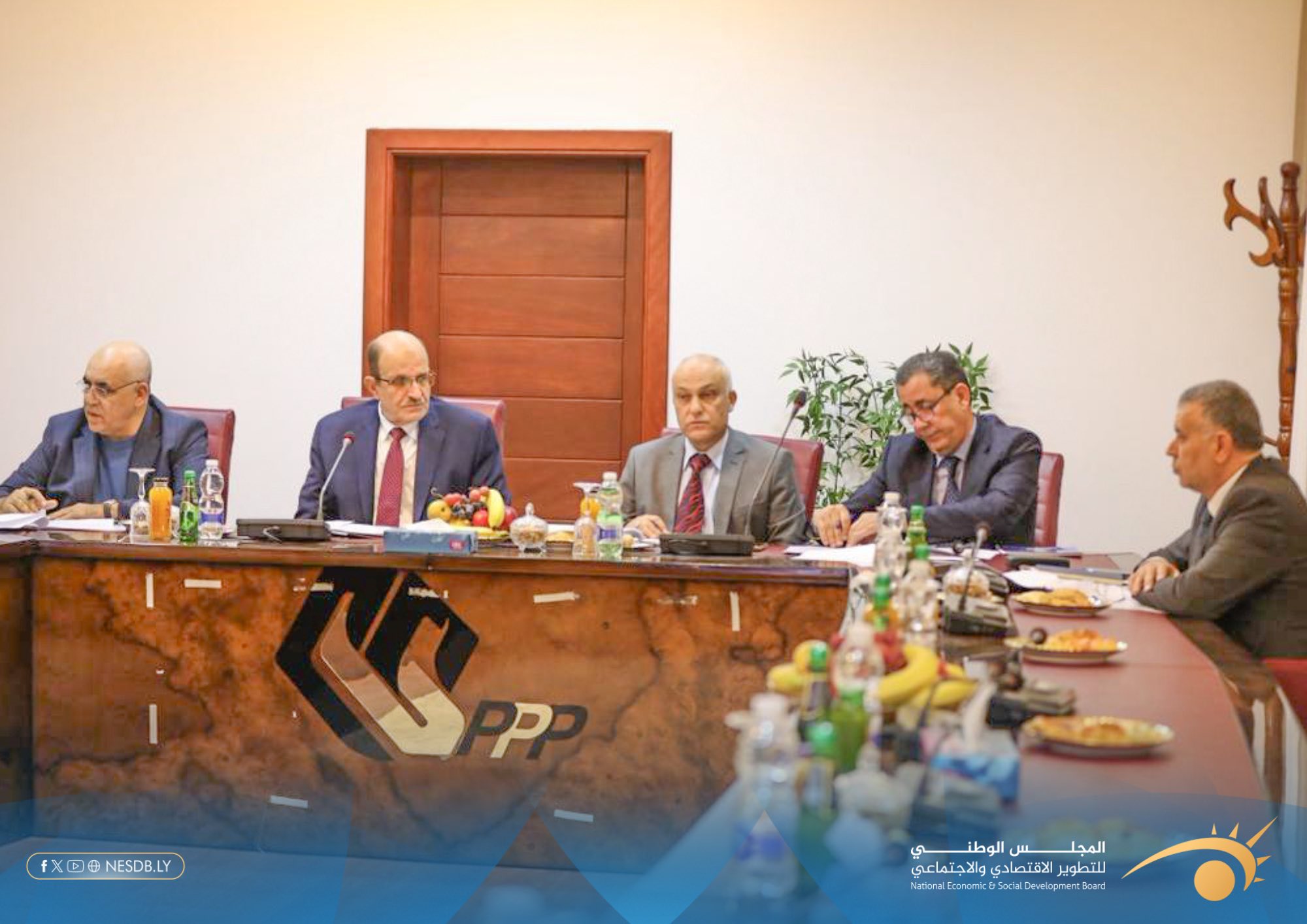 اللجنة التوجيهية بشأن إعداد خارطة طريق لتنفيذ عدد من المدن الجديدة والمشروعات الاستراتيجية تعقد اجتماعها الثالث